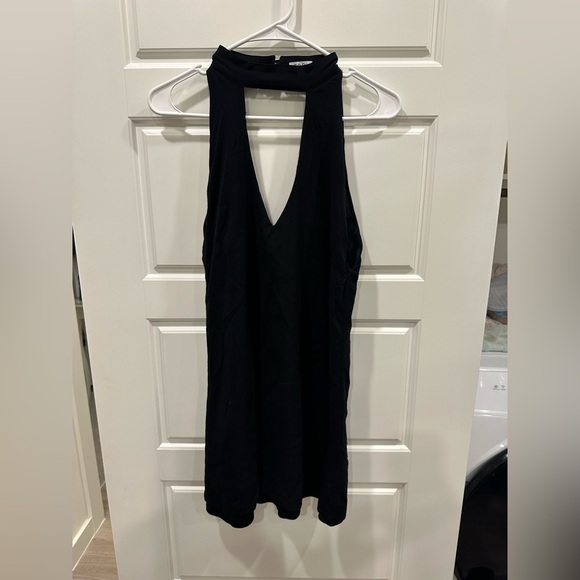 Tobi Tops - Tobi Black Dress with Strappy Detail